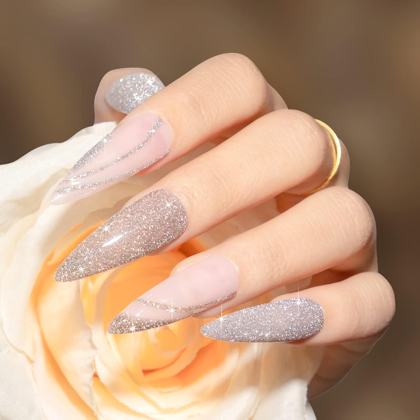 MIZHSE Reflective Gel Nail Polish, Glitter Silver and Gold Gel Polish 2 Colors, Sparkle Shiny Diamond Nail Gel Manicure Set Nail Art at Home Salon 10ML