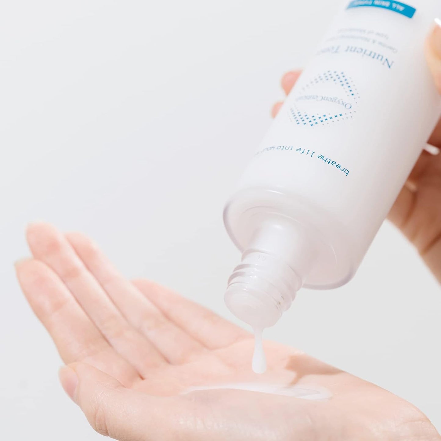 Nutrient Toner – Essence-Type Hydrating Toner for Dry Skin, Deep Moisture & Nourishing Care with Sodium Hyaluronate, Portulaca & Allantoin Extracts. 33.8 fl.oz (1000ml)