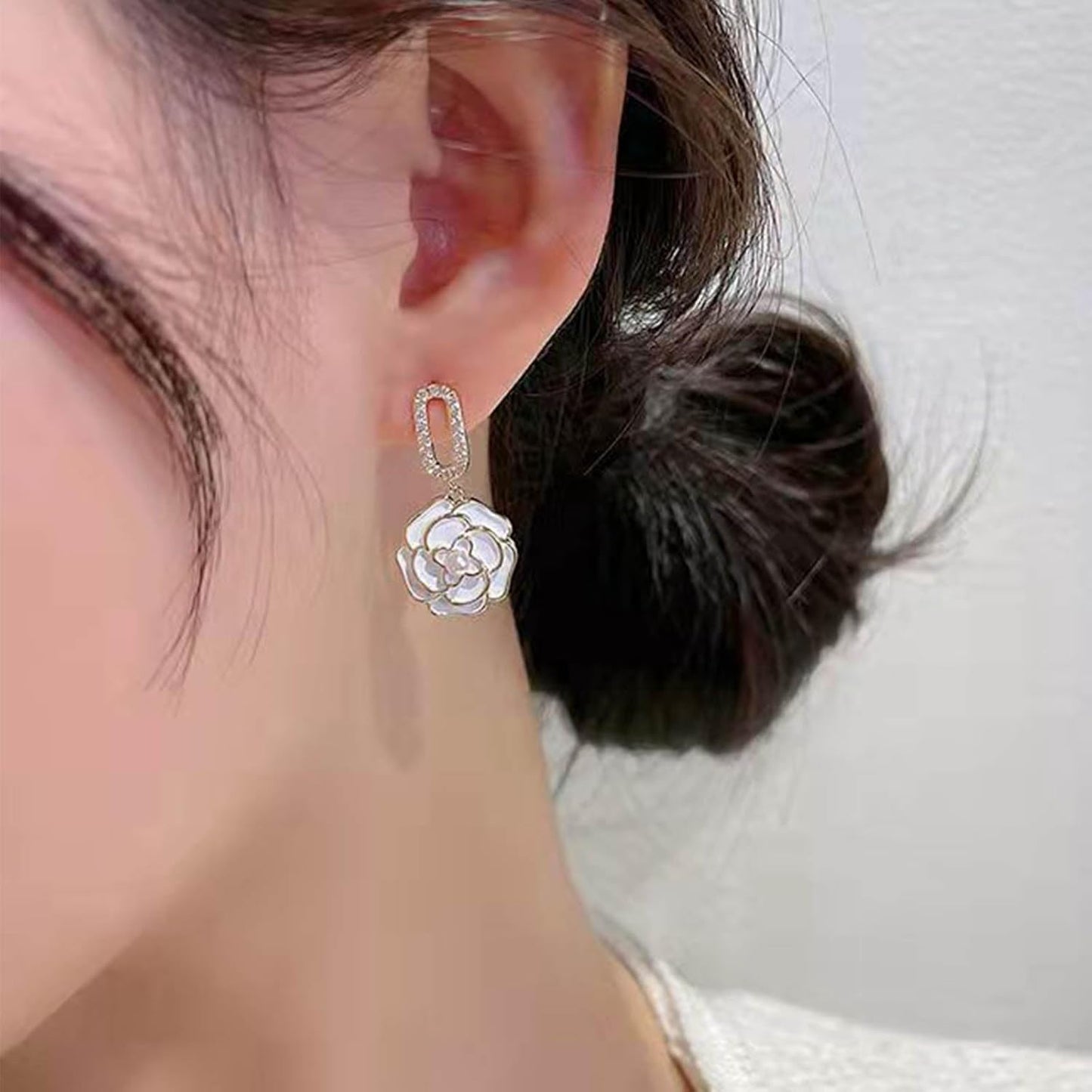 Vintage Black Crystal Flower Drop Earrings Black Flower Earrings Pearl Camellia Earrings Black Camellia Stud Earrings Jewelry for Women
