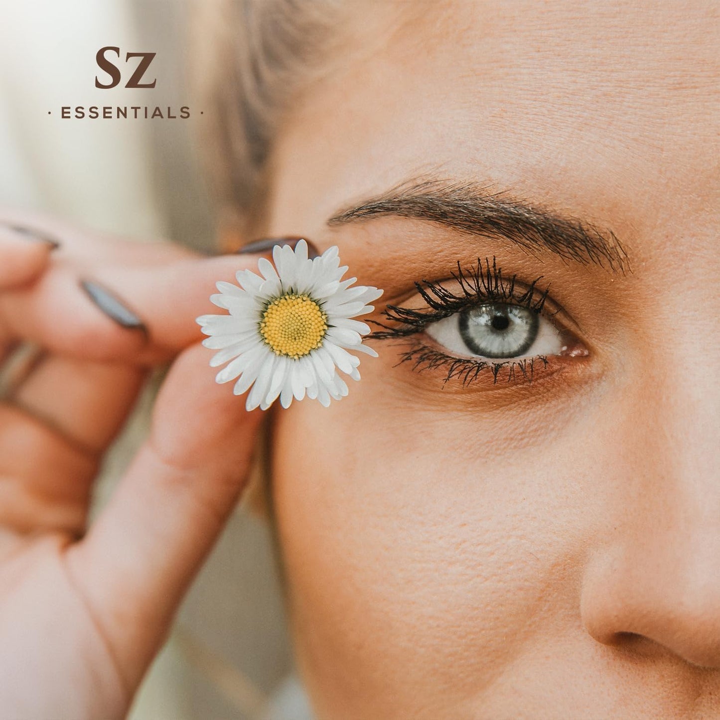 Blue Chamomile Essential Oil - Aka Deepest Blue German Chamomile - Bulgarian Grown Matricaria Recutita - Fresh, Earthy & Floral Scent - Therapeutic Grade & Vegan - 0.22 fl oz (6.5 ml)