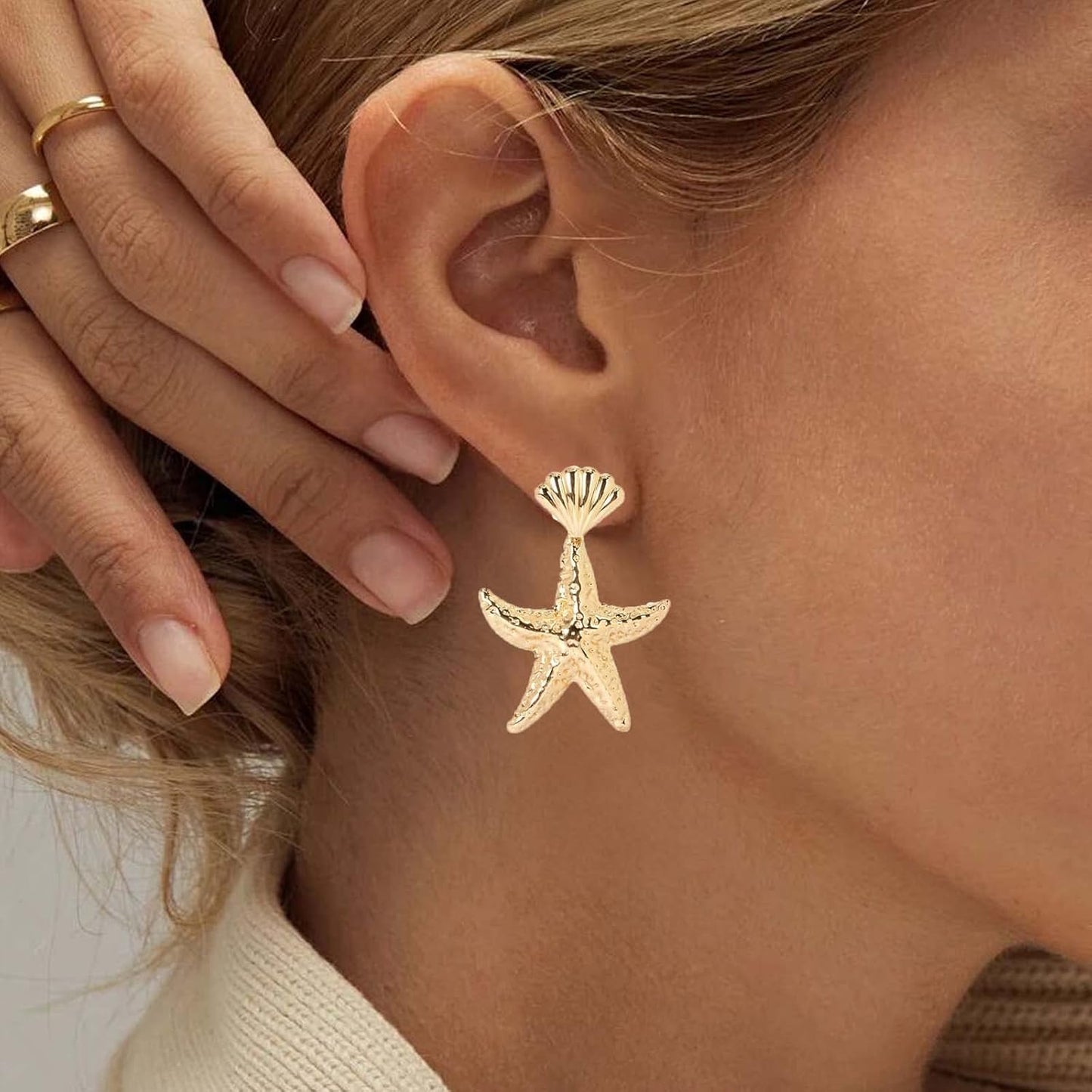 Vintage Starfish Dangle Earrings Starfish Drop Earrings Gold Metal Seashell Stud Earrings Hammered Starfish Earrings Jewelry for Women