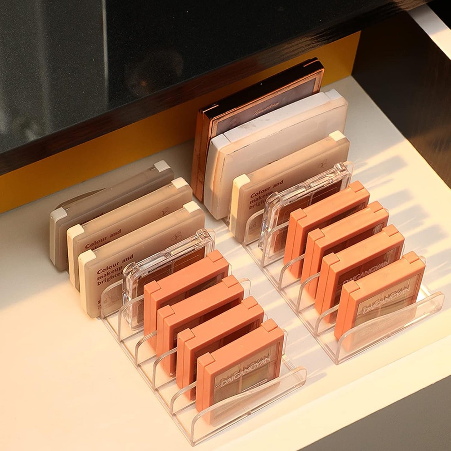 FLMOUTN 2 Pack Makeup Pallet Organizer Eyeshadow Palette Organizers Acrylic 8-Cell Make up Palette Holder Cosmetic Storage for Contour Kit, Eye Shadow, Blush