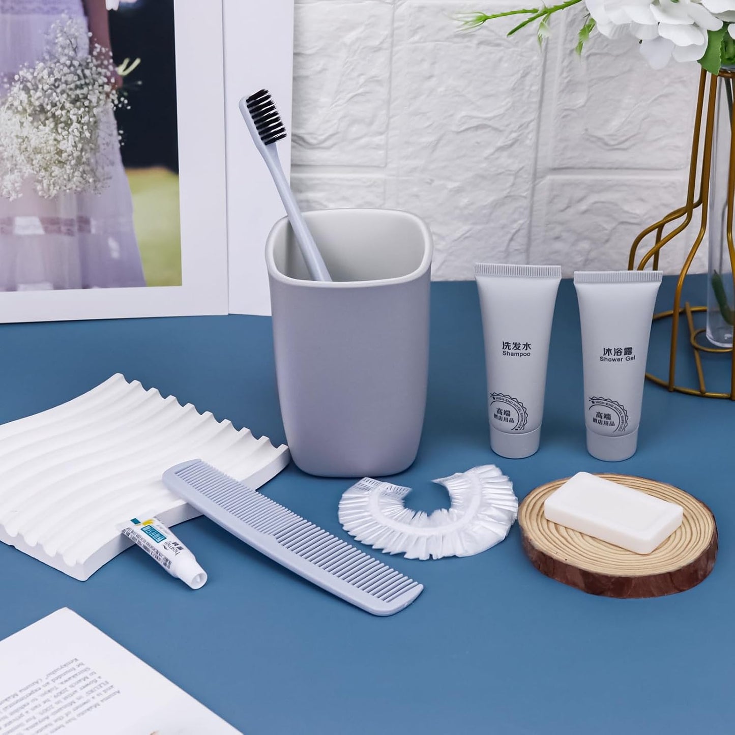 Hygiene Kit, Hygiene Kit Bulk, Travel Hygiene Kit With Toothbrush, Toothpaste, Comb, Shampoo, Shower Gel, Shower Cap And Soap, Individually Packed, Suitable For Hotel, Home, Travel (50 sets)