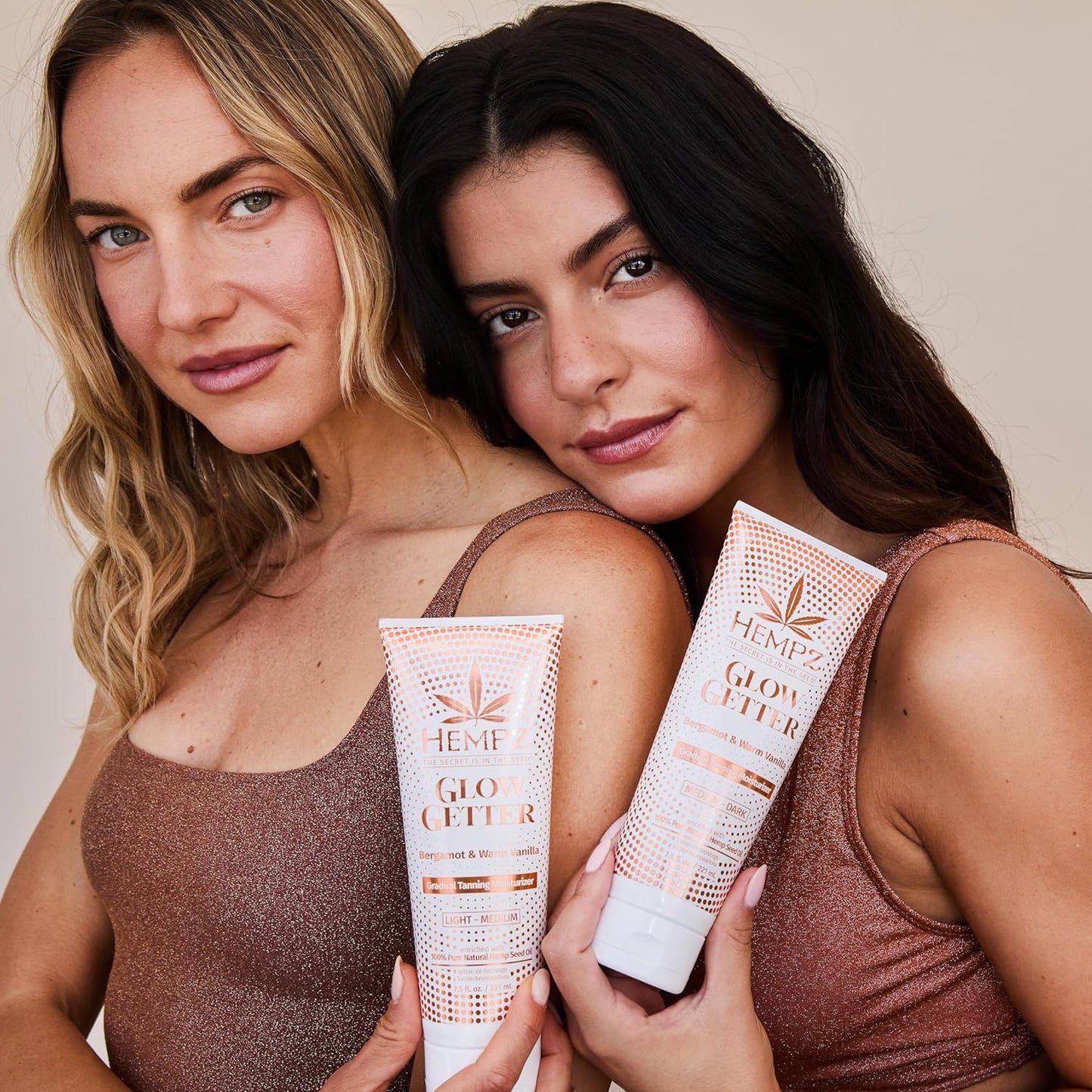 Hempz Glow Getter Gradual Self-Tanning Lotion – Medium to Dark, 7.5 oz | Natural Golden Tan, Summer Glow, Vegan Hydrating Moisturizer for legs, arms and body