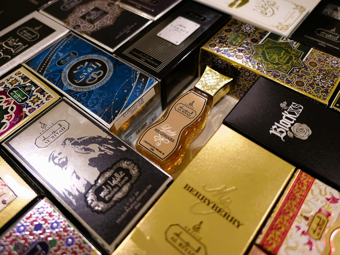 Maison d’Orient Wafi Woody Amber Leather Perfume Oil Roll‑On 20 mL — Alcohol‑Free, Long‑Lasting Vegan Attar Cologne for Men, TSA‑Friendly Travel Size, Sophisticated Arabic Scent from Dubai