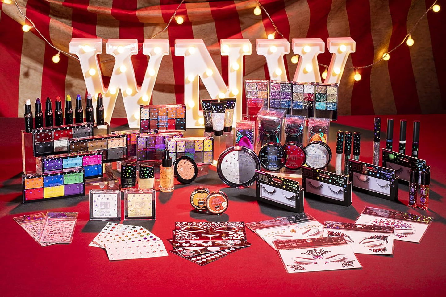 wet n wild Fantasy Makers Paint Palette Rainbow (Pack of 2)